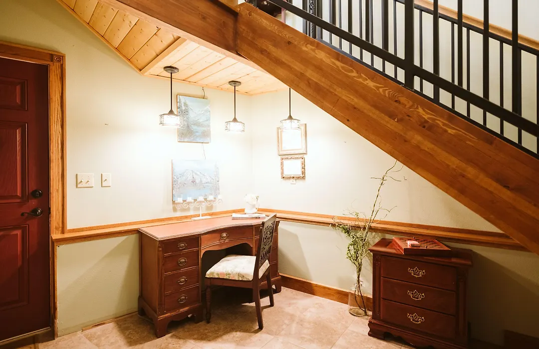 Maria'S Creekside B&B-1